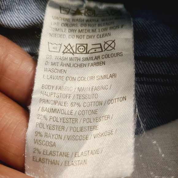 Isaac Mizrahi Live! | Women's Dark Flared or Wide-Leg Jeans (US Size 14 Tall) - Picture 8 of 13